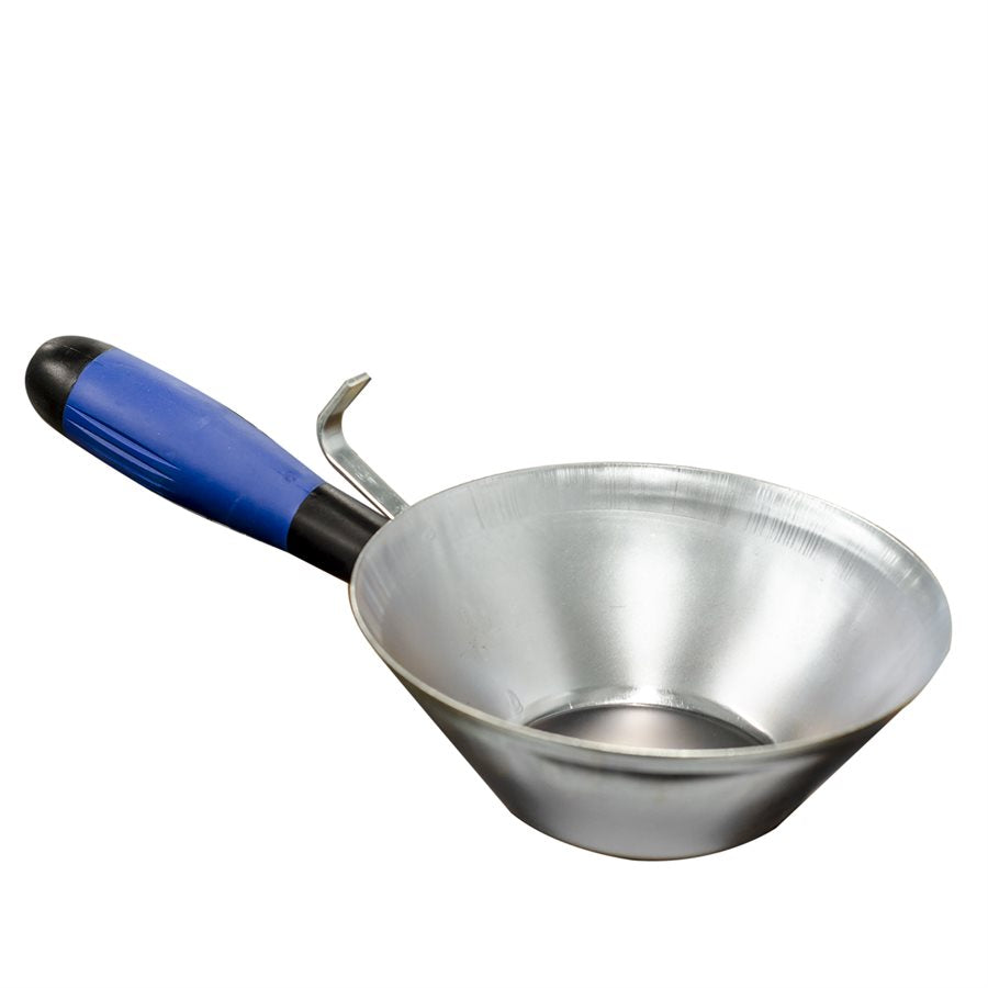 Bon® Bucket Dipper with Comfort Grip Handle 13-1/16" x 7-1/8"