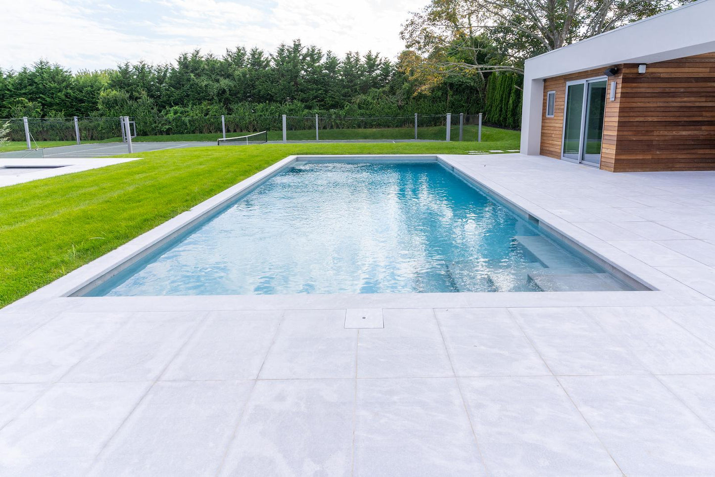 Afyon Glacier Ice 24×36 Marble Pavers Sandblasted