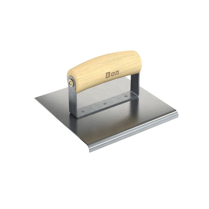 Edger - Aço inoxidável - 6 polegadas x 6 polegadas - Raio de 1/4 de polegada - Lábio de 3/8 de polegada - Cabo de madeira (Bon 12-418)