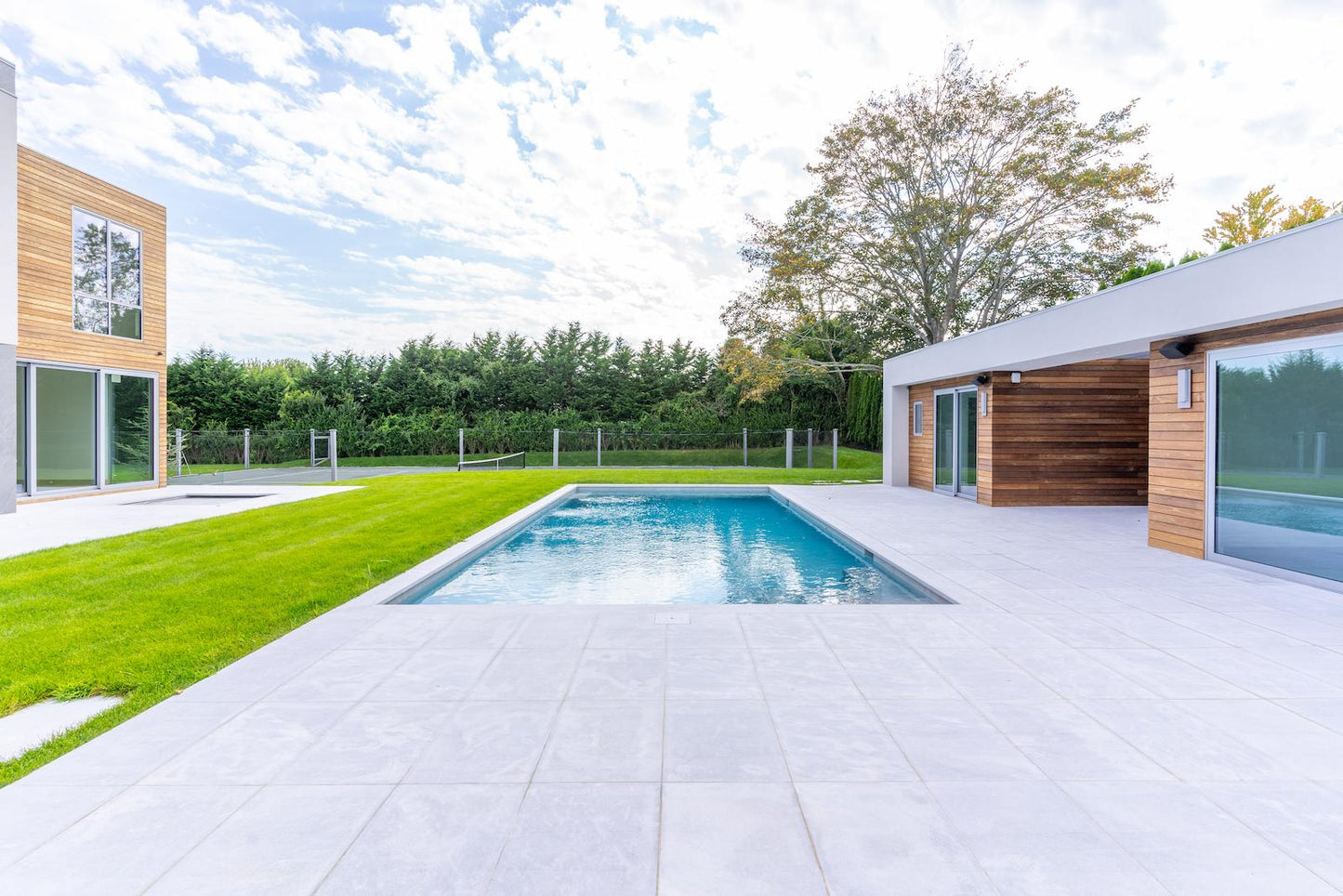 Afyon Glacier Ice 24×36 Marble Pavers Sandblasted