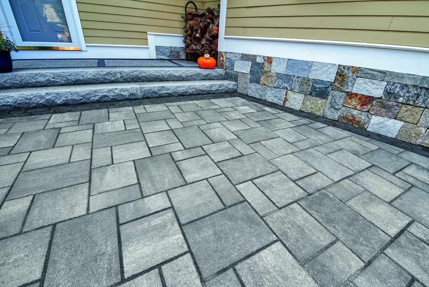 Andover Collection™ Permeable Pavers