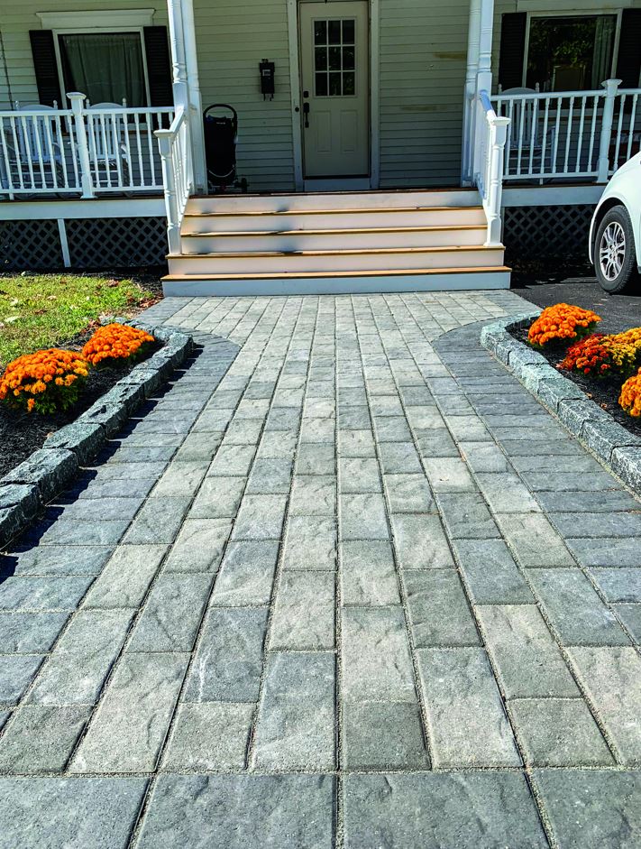 Andover 5511™ StoneCleft Permeable Pavers