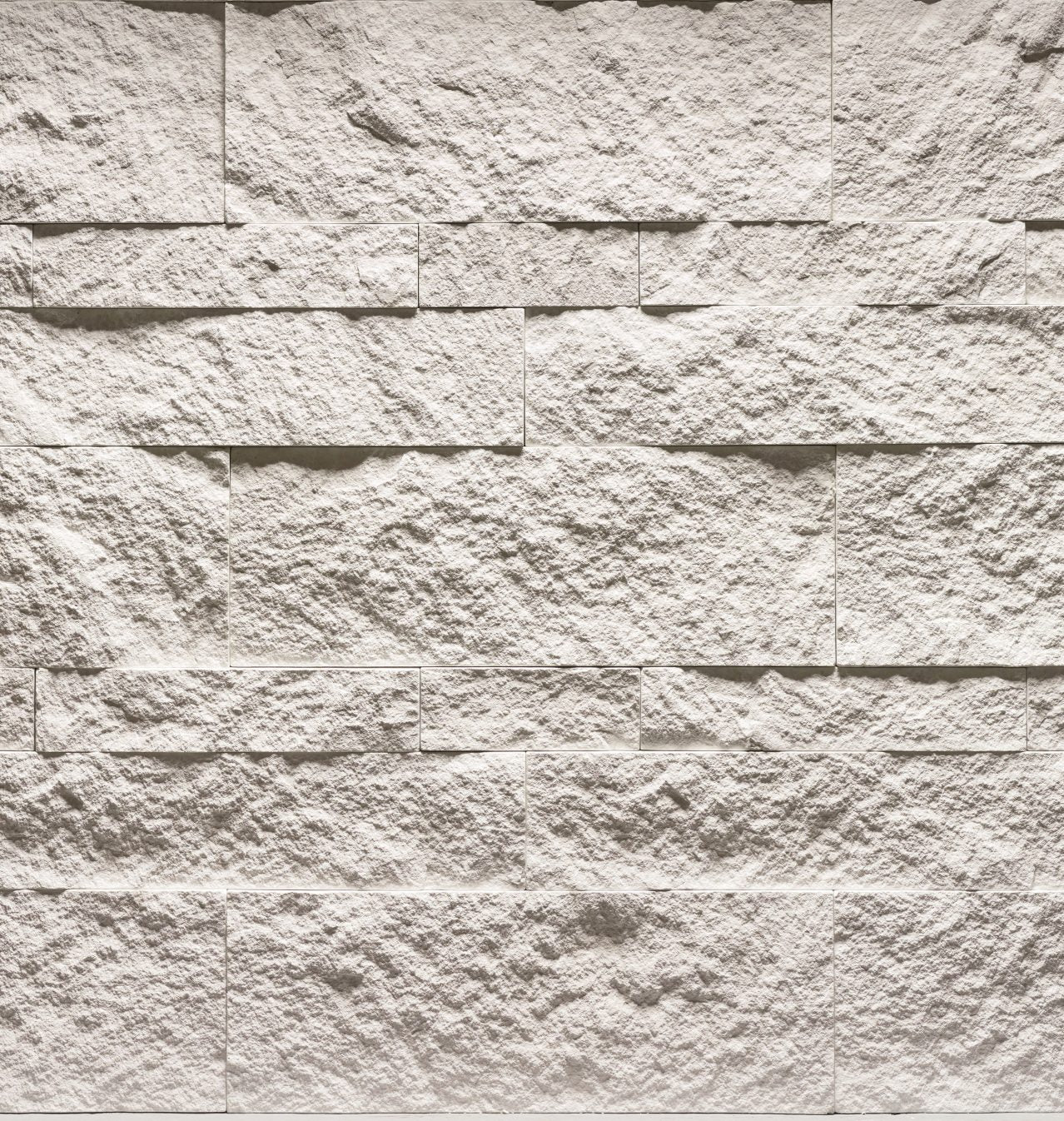 Arctic Hewn Stone Veneer