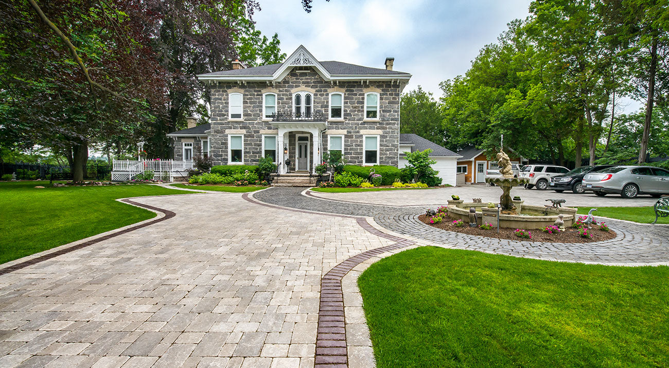 Camelot™ Premier Pavers