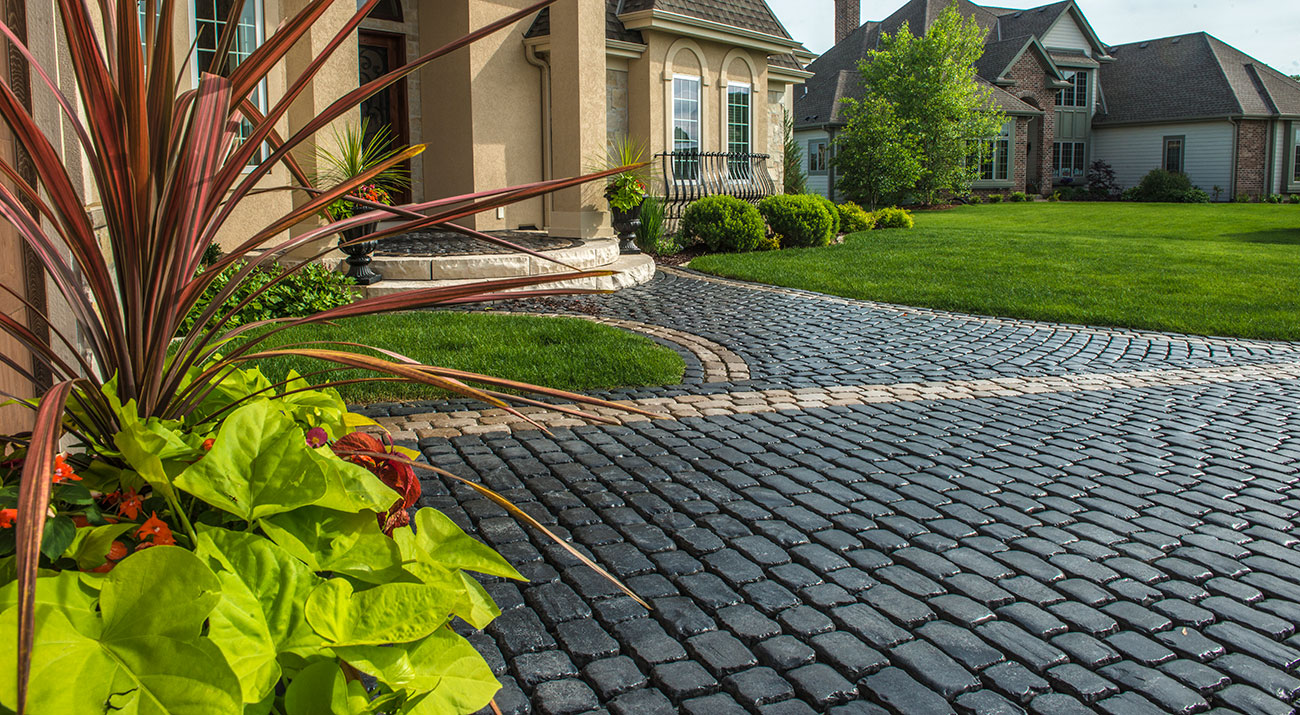 Courtstone® Pavers