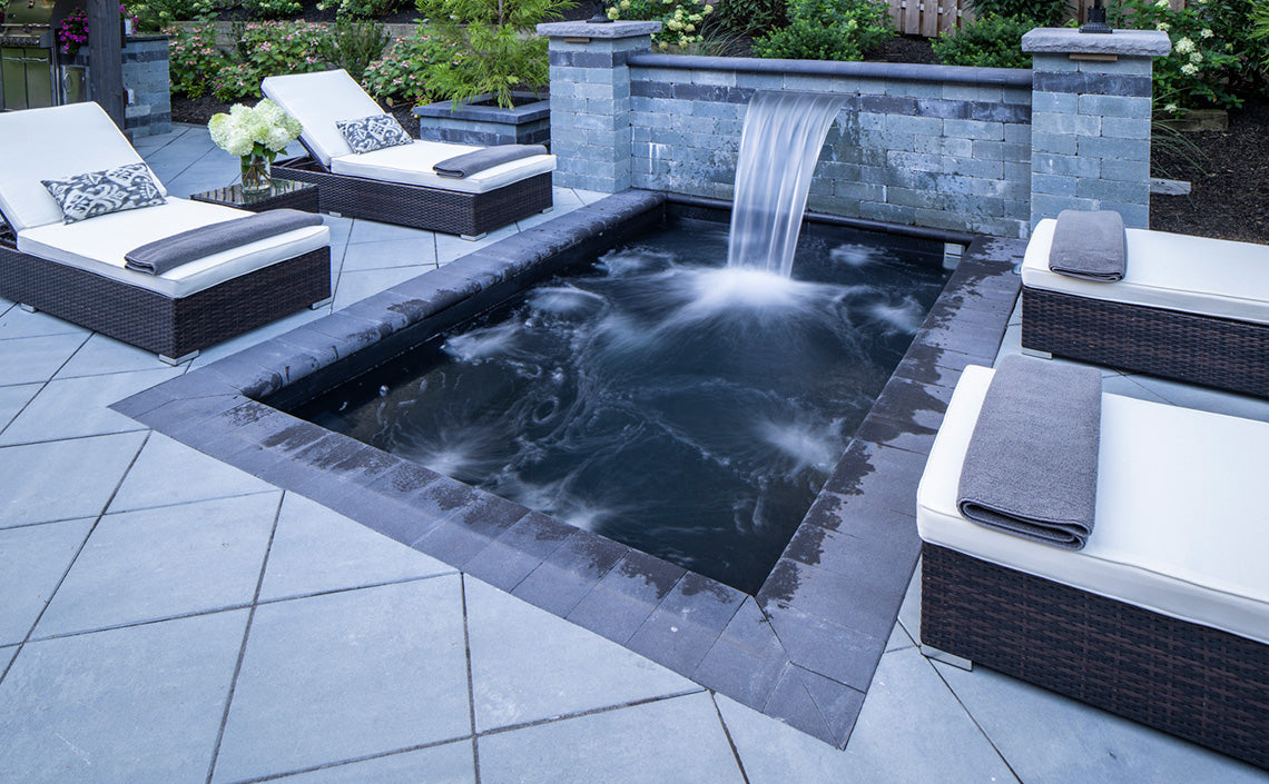 Crusader Bullnose Cap