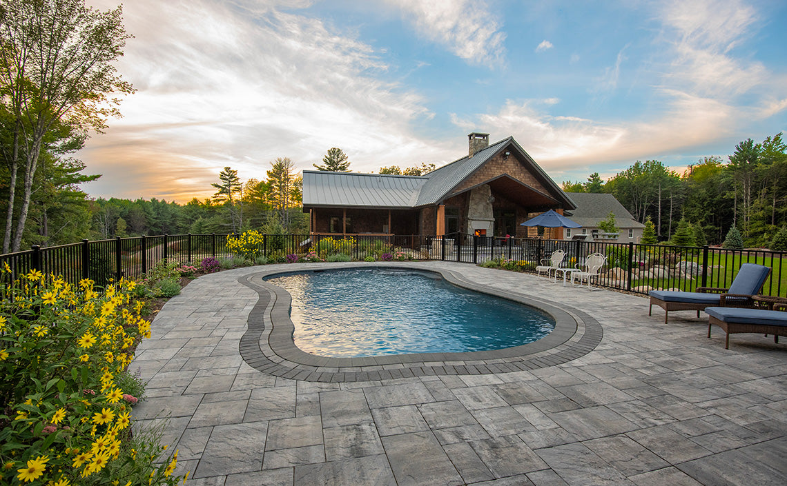 Crusader Bullnose Cap