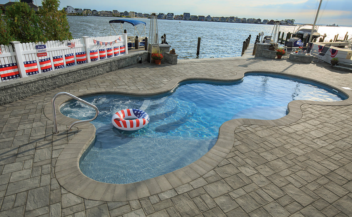 Crusader Bullnose Cap