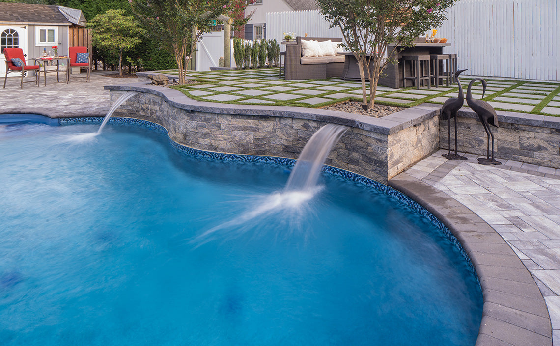 Crusader Bullnose Cap