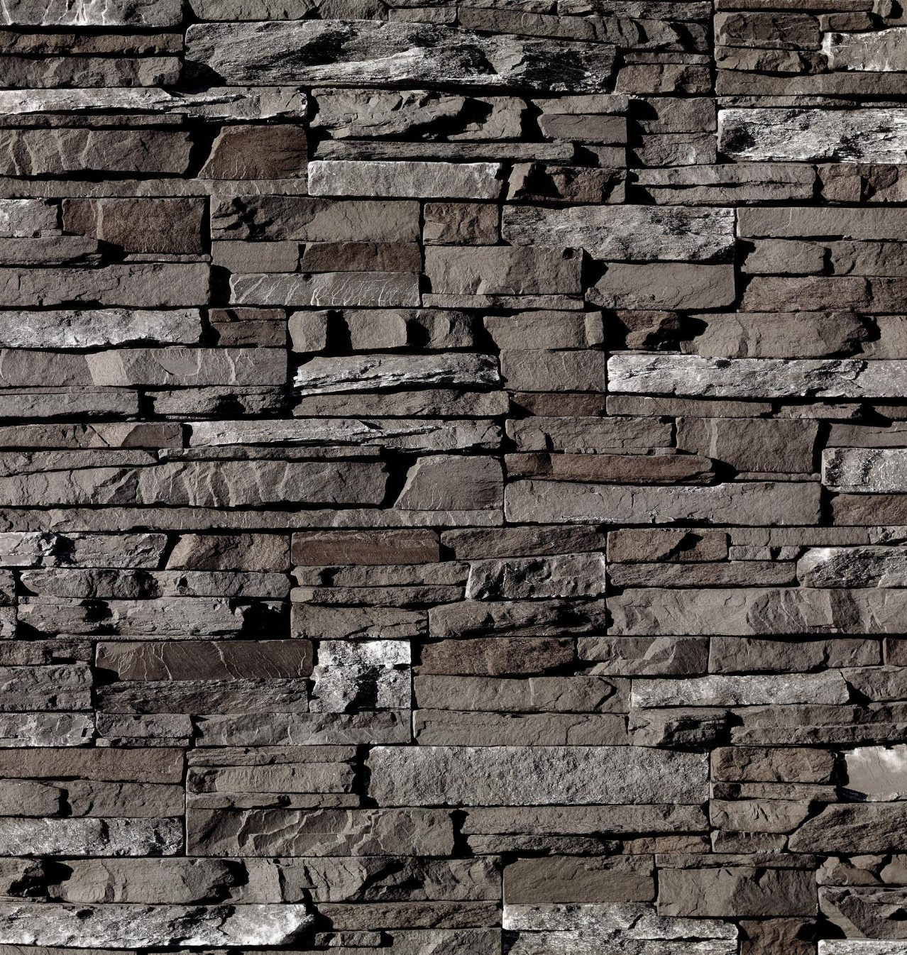 Dark Rundle Stacked Stone Veneer