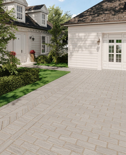 Primer TechoBloc Series2023 06 Mika driveway