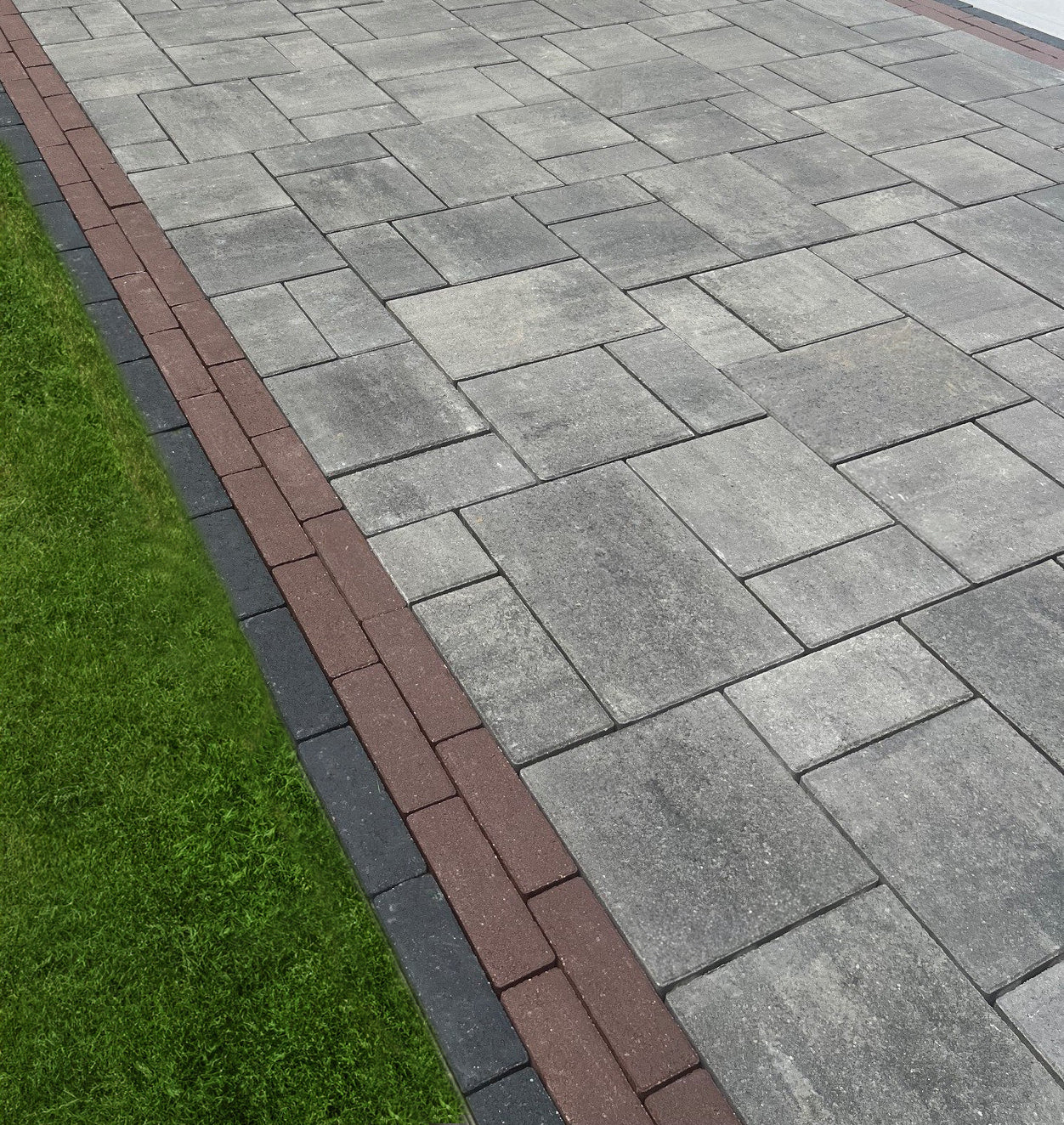 Newbury Brick™ Pavers