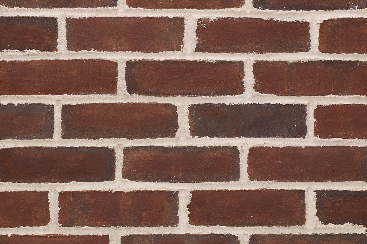 Parque frente al mar con revestimiento de ladrillo fino 