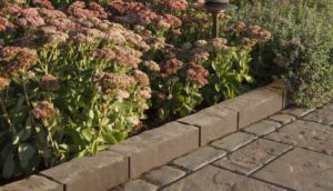 brandon concrete edging, concrete curbing and coping, concrete pavers, landscaping products